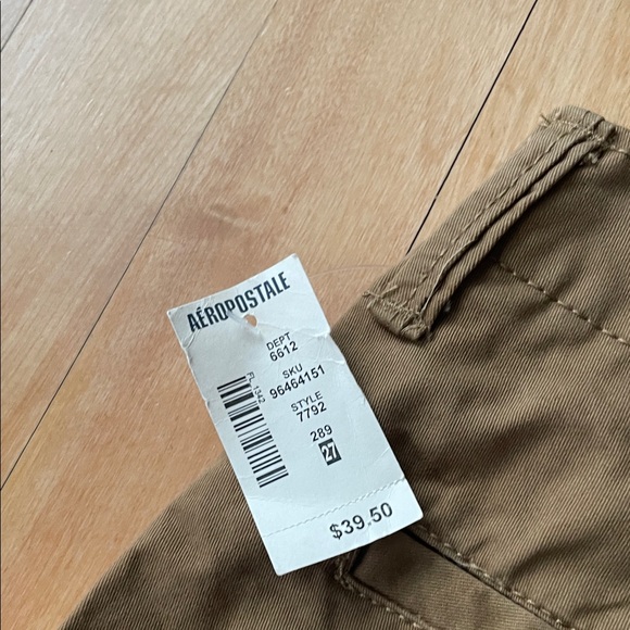 NWT Aeropostale Men's Brown Flat Front Shorts - Picture 5 of 5